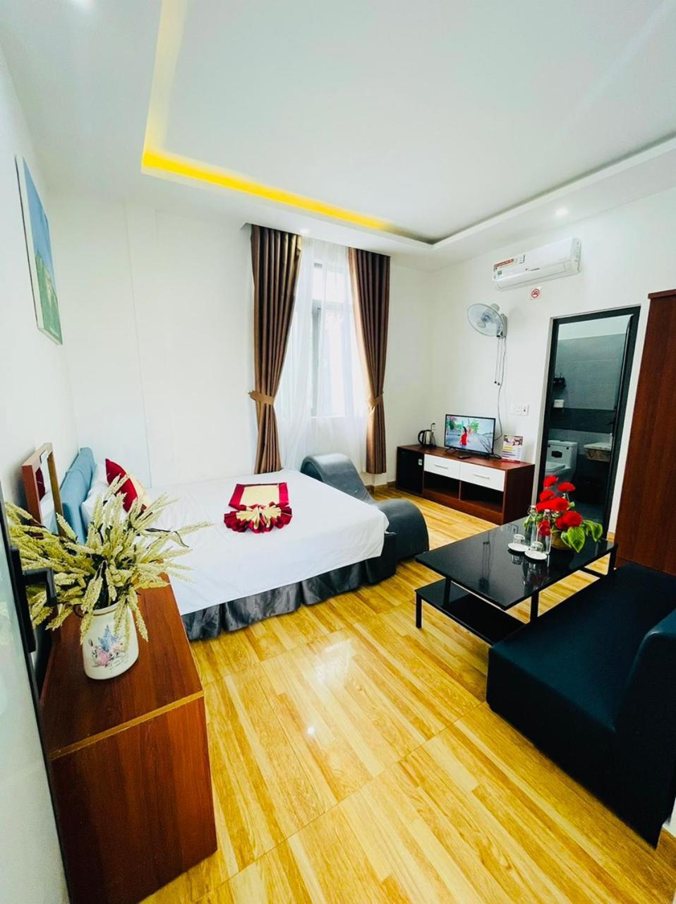 Sapphire Hotel Hue Exterior foto