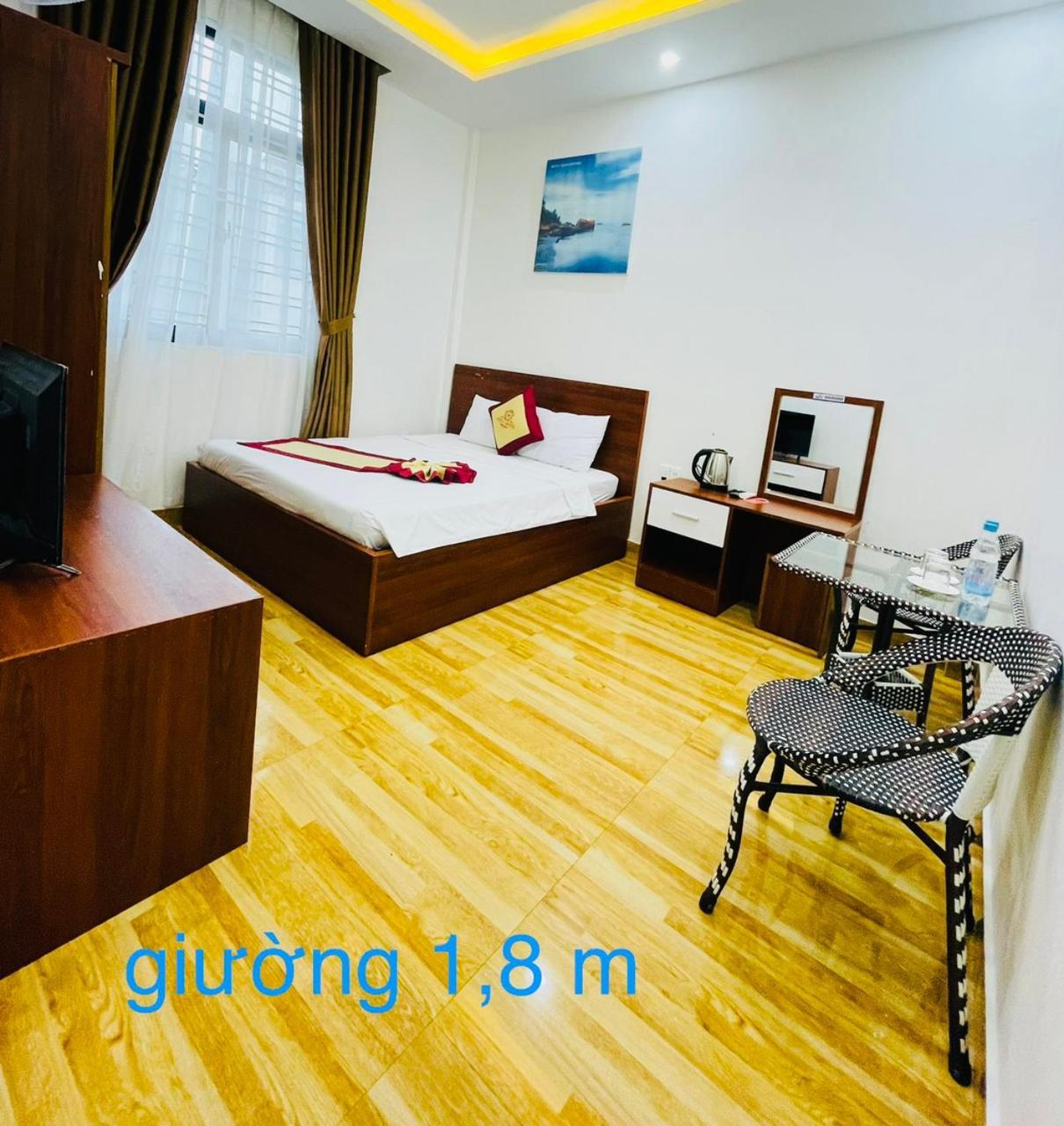Sapphire Hotel Hue Exterior foto